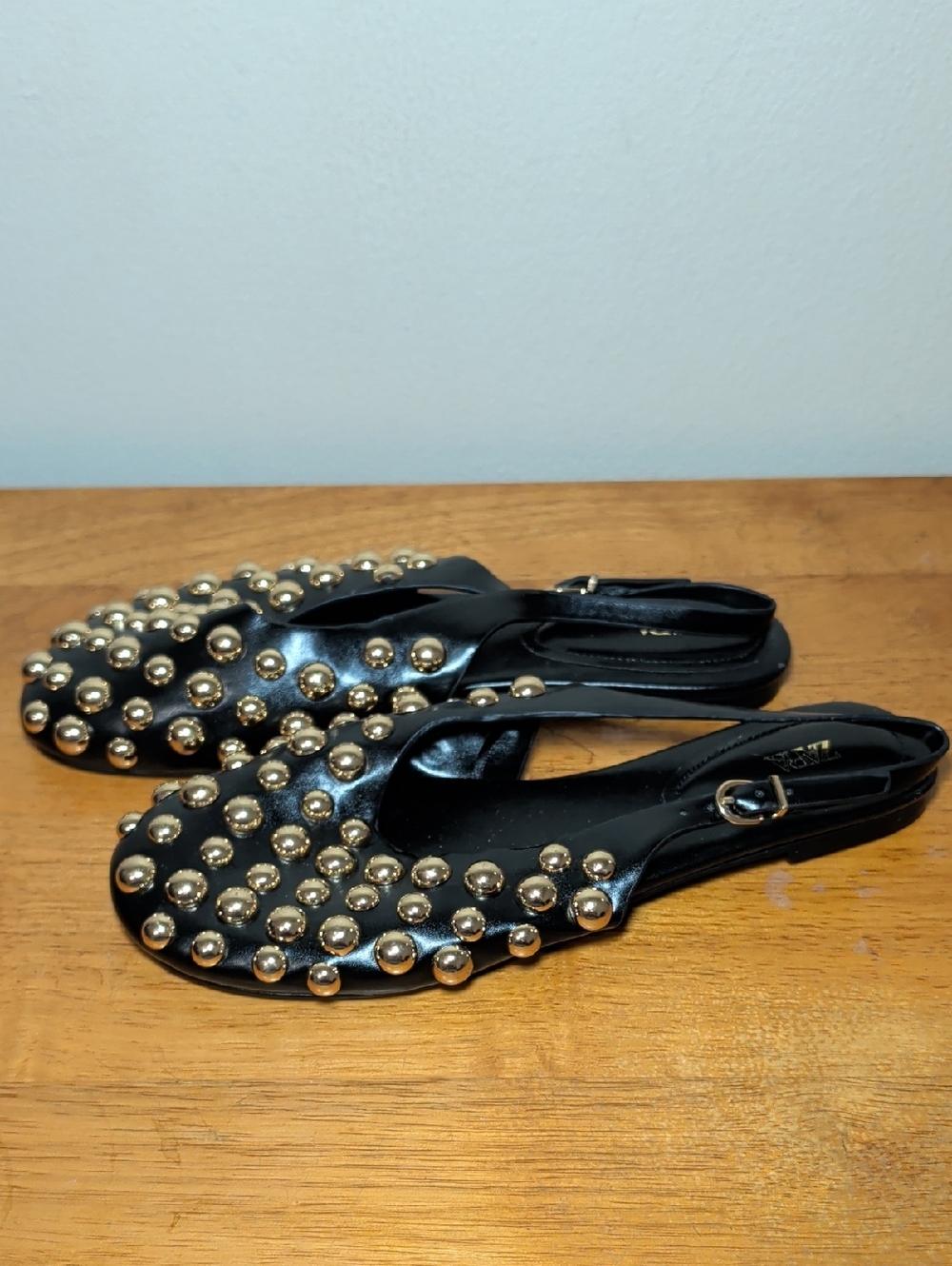 Zara Black Slingback Ballet Flats with Gold Stud Embellishments Women's Size 6.5 - Picture 2 of 6